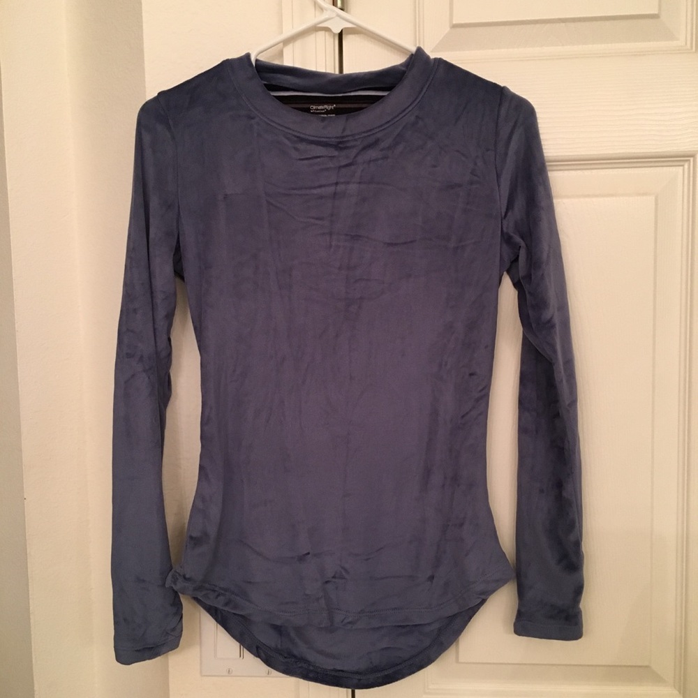 Climate Right Cuddle Dudd pajama set. Size small.